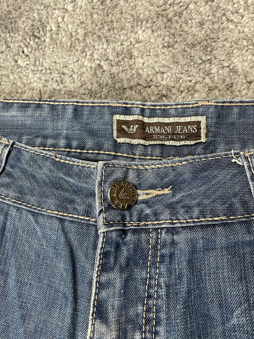 Armani Big Print Jeans (S-M)